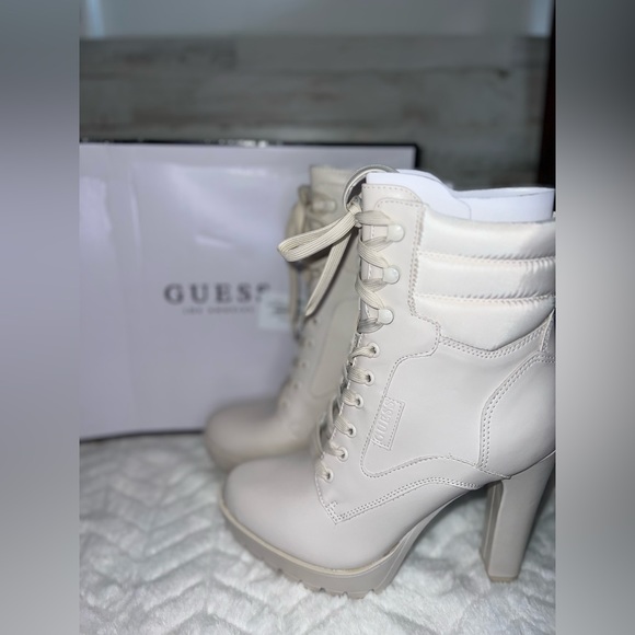 GUESS - Talore Bootie. 4.5 heel. Ivory color - Picture 11 of 11